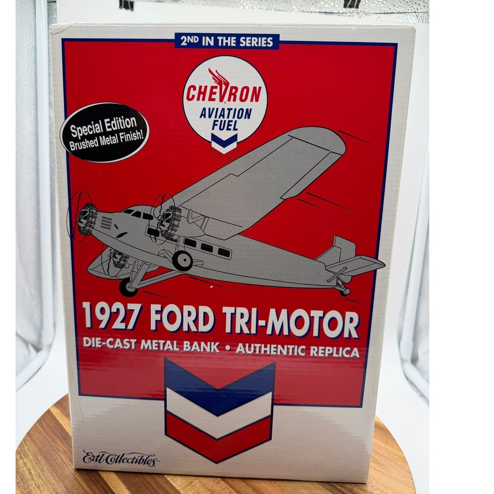 ERTL Chevron 1927 FORD TRI MOTOR Diecast Model Bank Airplane Special Edition New